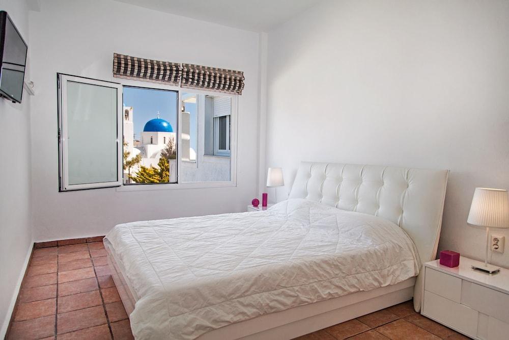 Airth Santorini Suites Firostefani Exteriör bild