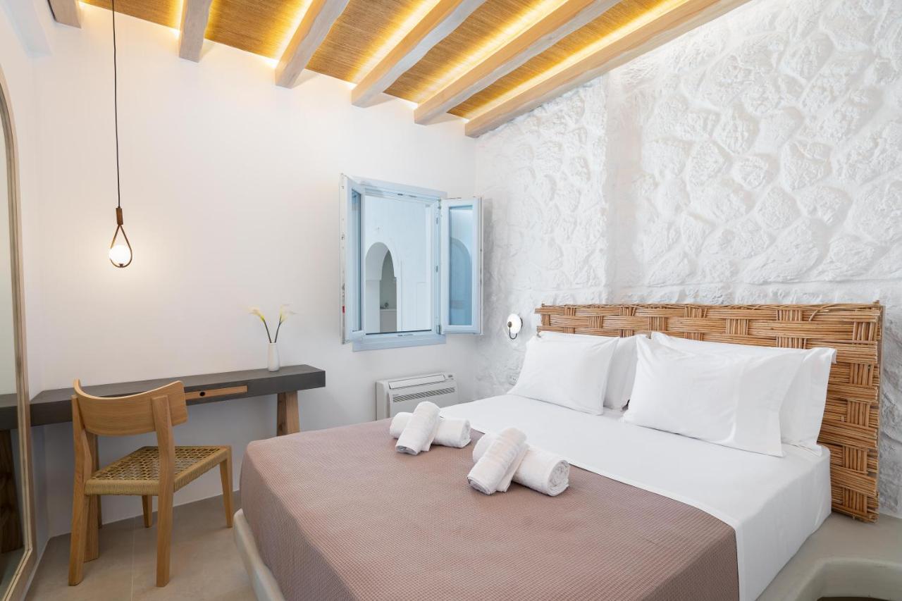 Airth Santorini Suites Firostefani Exteriör bild
