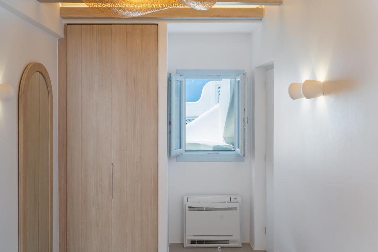 Airth Santorini Suites Firostefani Exteriör bild