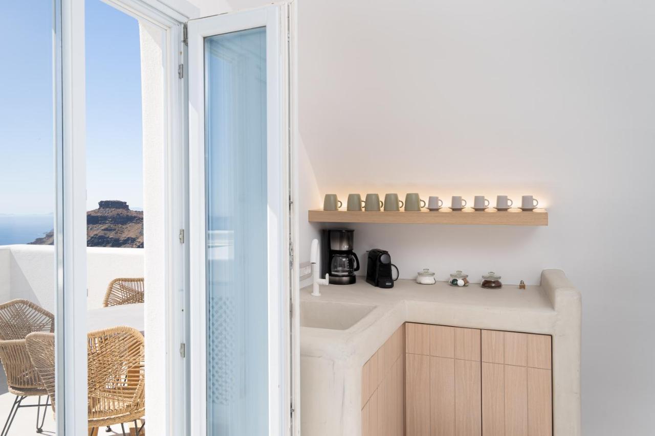 Airth Santorini Suites Firostefani Exteriör bild