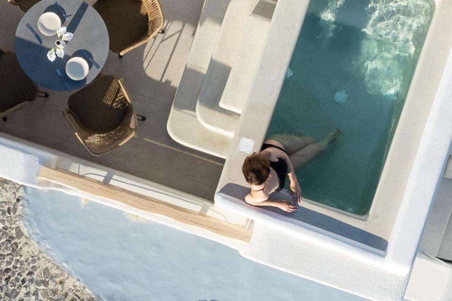 Airth Santorini Suites Firostefani Exteriör bild